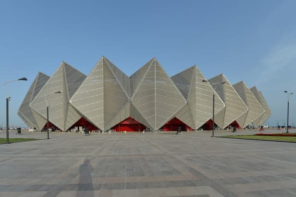 Kristalna hala Baku