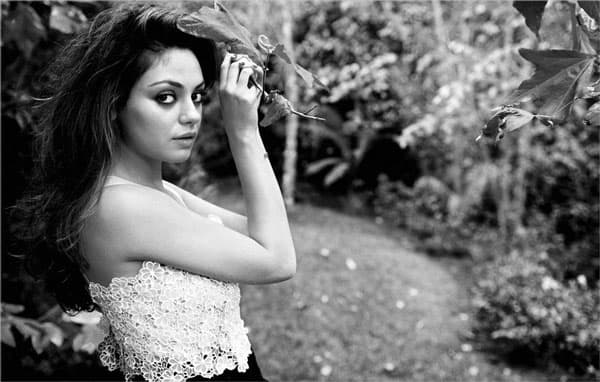 Mila-Kunis-01