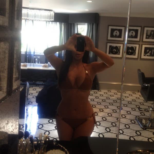 Kim-Kardashian-BIkini-