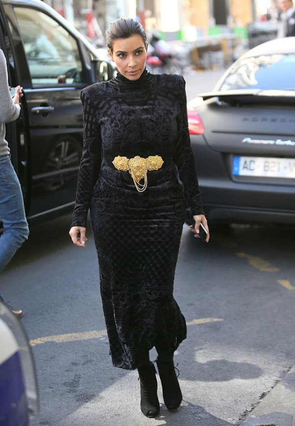 Kim Kardashian & Kanye West Shop In Paris