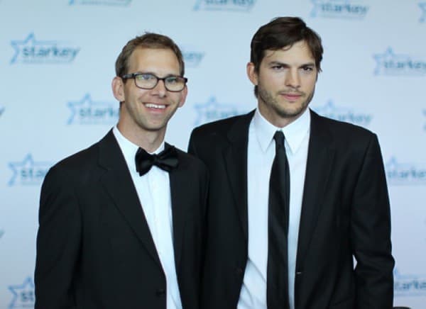 Ashton Kutcher ( foto: Suggest )