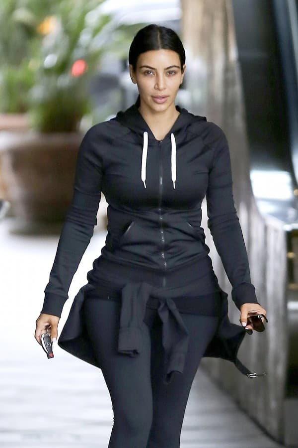 Kim Kardashian bez šminke ( foto: Celebuzz )