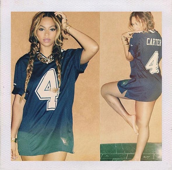 Beyonce se još jednom osvrnula na glasine o razvodu, objavivši fotku u dresu sa prezimenom njenog dragog!