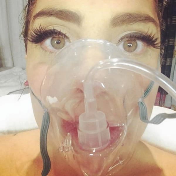 Maska za kiseonik (foto: Instagram)