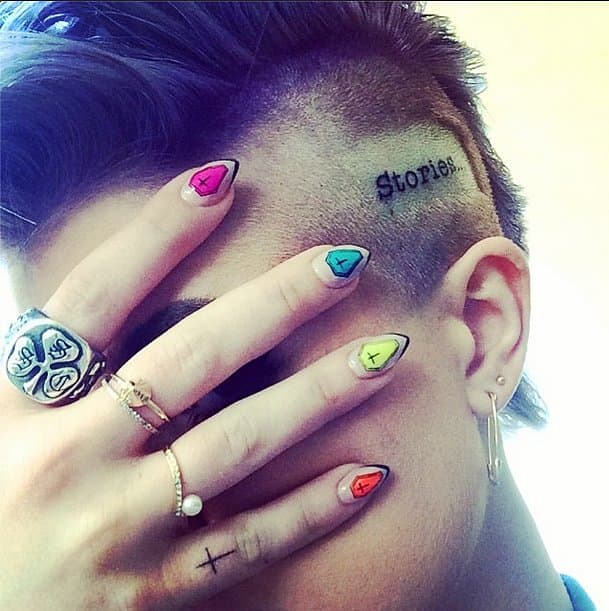 Tetovaža na glavi koja ima posebno značenje ali zbog koje majka nije bila srećna (foto: Instagram)