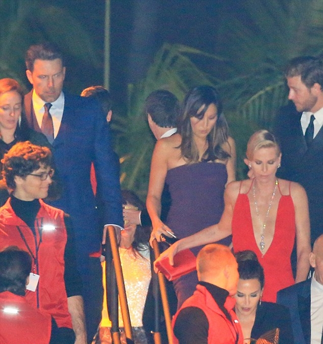 Ben je primetio kolegenicu Charlize Theron dok je izlazio sa žurke (foto: AKM-GSI)