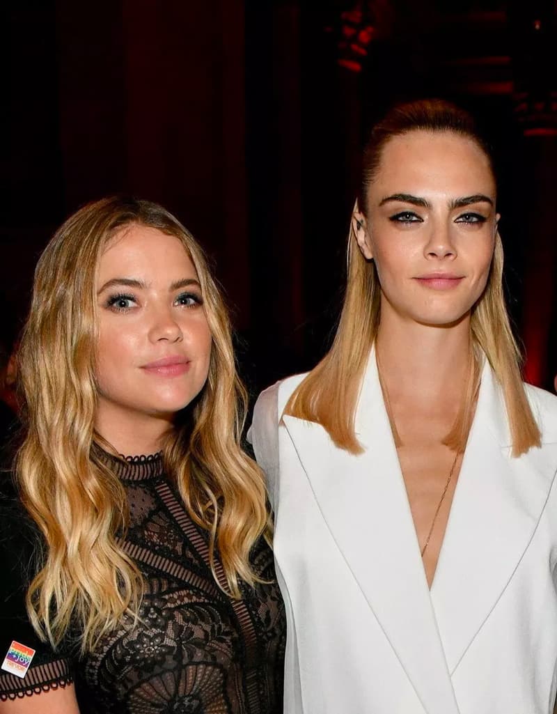 Ceremonija Od 300 Dolara Cara Delevingne I Ashley Benson Se Nisu Vencale Tracara