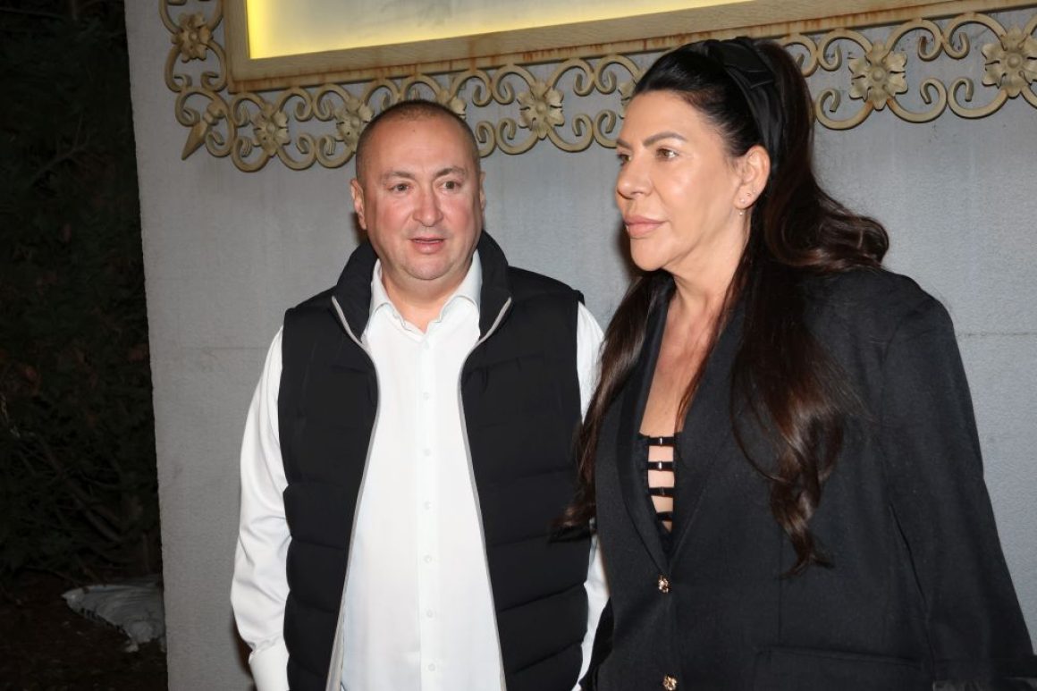 Đani: Slađu sam obezbedio poklonima do 2070.